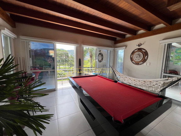 Imagem Casa com 3 Quartos à Venda, 248 m² em Pedra Branca - Palhoça Imagem Casa com 3 Quartos à Venda, 248 m² em Pedra Branca - Palhoça