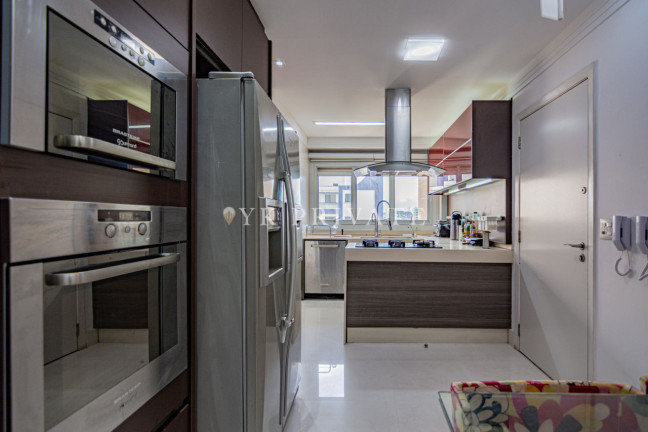 Imagem Apartamento com 4 Quartos à Venda, 206 m² em Vila Romana - São Paulo