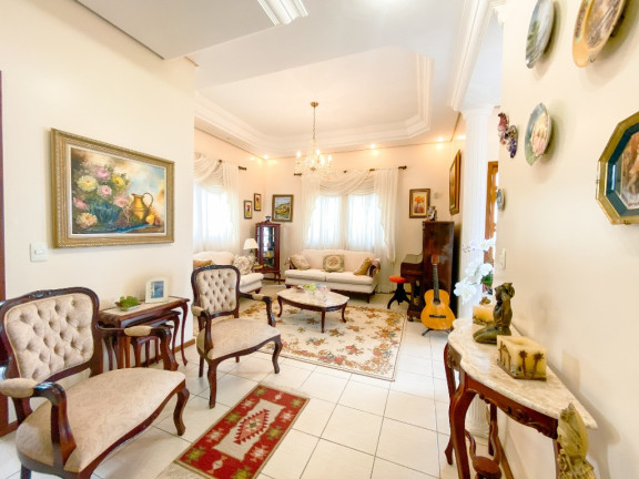 Imagem Casa com 4 Quartos à Venda, 249 m² em Coqueiros - Florianópolis
