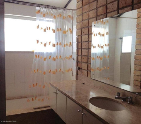 Imagem Casa à Venda, em Villa Vianna - Cotia Imagem Casa à Venda, em Villa Vianna - Cotia