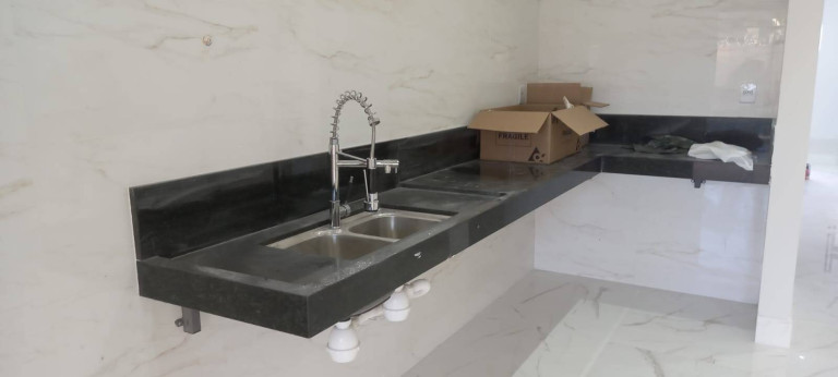 Imagem Sobrado com 3 Quartos à Venda, 168 m² em Eldorado - Anápolis Imagem Sobrado com 3 Quartos à Venda, 168 m² em Eldorado - Anápolis