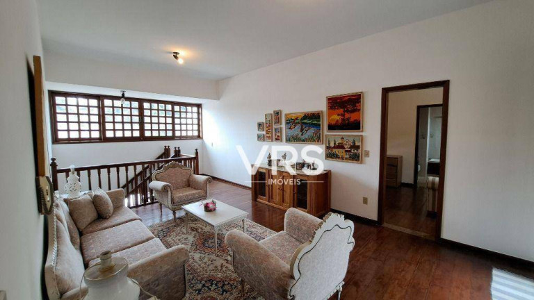 Imagem Cobertura com 5 Quartos à Venda, 560 m² em Taumaturgo - Teresópolis Imagem Cobertura com 5 Quartos à Venda, 560 m² em Taumaturgo - Teresópolis