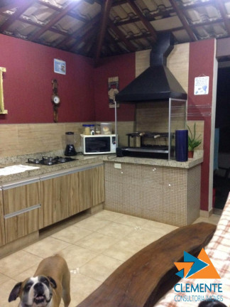 Imagem Casa com 6 Quartos à Venda, 300 m² em Centro - Lagoa Santa Imagem Casa com 6 Quartos à Venda, 300 m² em Centro - Lagoa Santa
