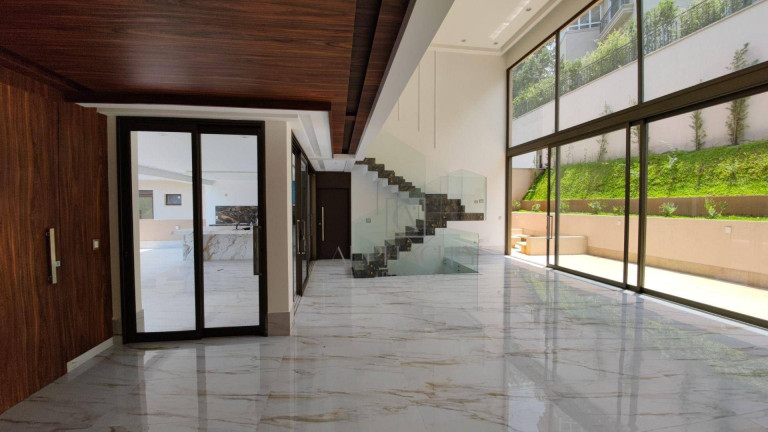 Imagem Casa com 4 Quartos à Venda, 400 m² em Tamboré - Santana De Parnaíba Imagem Casa com 4 Quartos à Venda, 400 m² em Tamboré - Santana De Parnaíba