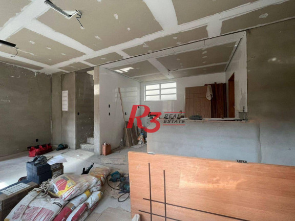 Imagem Casa com 2 Quartos à Venda, 180 m² em Embaré - Santos Imagem Casa com 2 Quartos à Venda, 180 m² em Embaré - Santos