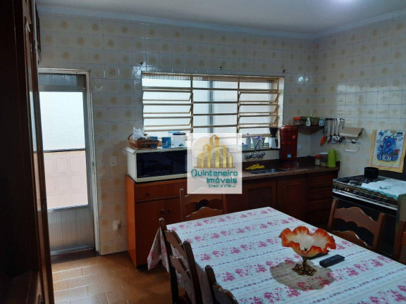 Imagem Casa com 5 Quartos à Venda, 190 m² em Vila Fátima - Guarulhos Imagem Casa com 5 Quartos à Venda, 190 m² em Vila Fátima - Guarulhos