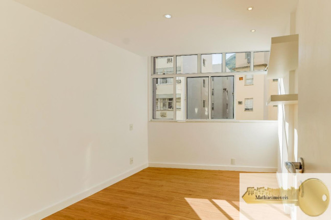 Imagem Apartamento com 2 Quartos à Venda, 95 m² em Copacabana - Rio De Janeiro Imagem Apartamento com 2 Quartos à Venda, 95 m² em Copacabana - Rio De Janeiro