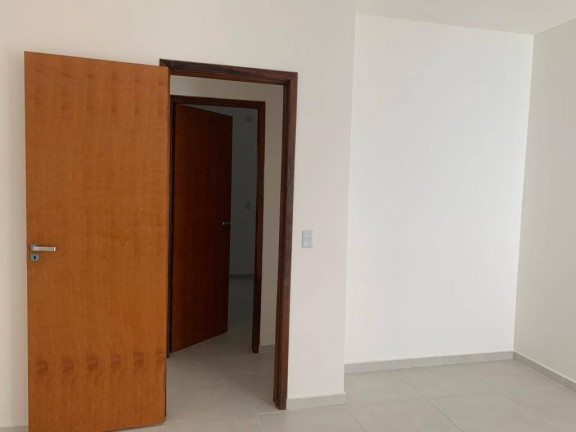Imagem Sobrado com 2 Quartos à Venda, 82 m² em Massaguaçu - Caraguatatuba Imagem Sobrado com 2 Quartos à Venda, 82 m² em Massaguaçu - Caraguatatuba