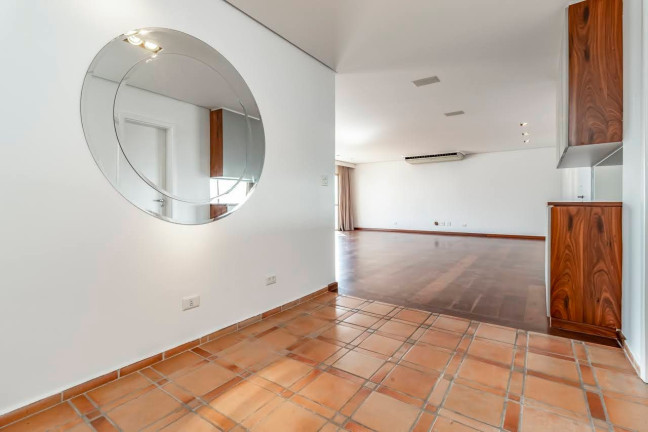 Imagem Apartamento com 3 Quartos para Alugar, 200 m² em Itaim Bibi - São Paulo Imagem Apartamento com 3 Quartos para Alugar, 200 m² em Itaim Bibi - São Paulo