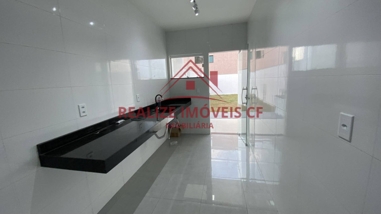 Imagem Casa com 2 Quartos à Venda, 210 m² em Vila Do Peró - Cabo Frio