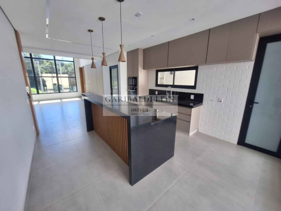 Imagem Casa com 3 Quartos à Venda, 274 m² em Swiss Park - Campinas Imagem Casa com 3 Quartos à Venda, 274 m² em Swiss Park - Campinas