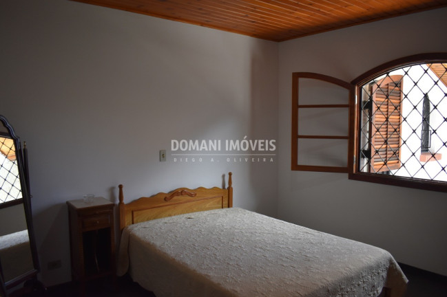 Imagem Casa com 4 Quartos à Venda, 183 m² em Região Da Abernéssia - Campos Do Jordão Imagem Casa com 4 Quartos à Venda, 183 m² em Região Da Abernéssia - Campos Do Jordão