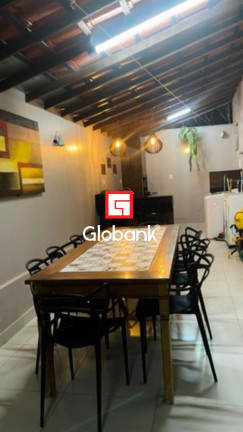 Imagem Casa com 3 Quartos à Venda, em Planalto - Montes Claros Imagem Casa com 3 Quartos à Venda, em Planalto - Montes Claros