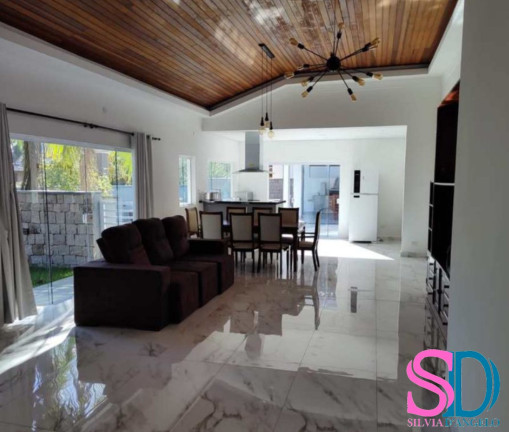 Imagem Casa de Condomínio com 3 Quartos à Venda, 200 m² em Horto Florestal - Ubatuba