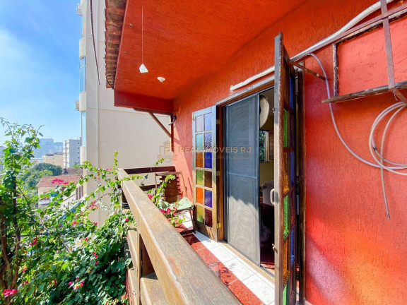 Imagem Casa com 2 Quartos à Venda, 200 m² em Santa Teresa - Rio De Janeiro Imagem Casa com 2 Quartos à Venda, 200 m² em Santa Teresa - Rio De Janeiro