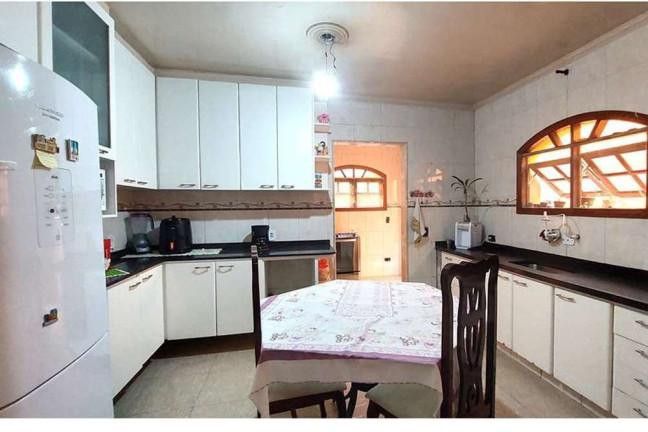 Imagem Casa com 3 Quartos à Venda, 250 m² em Vila Antonieta - São Paulo