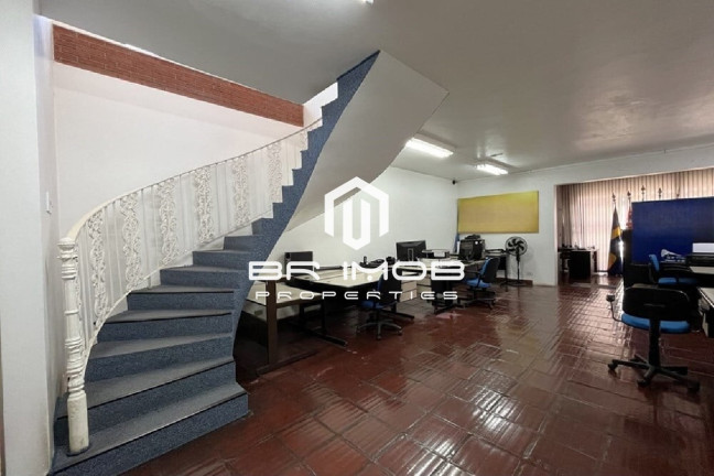 Imagem Casa com 7 Quartos à Venda, 307 m² em Boaçava - São Paulo Imagem Casa com 7 Quartos à Venda, 307 m² em Boaçava - São Paulo