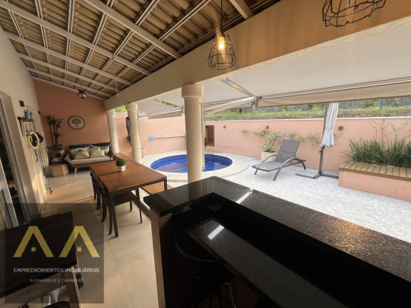 Imagem Casa com 3 Quartos à Venda, 290 m² em Tamboré - Santana De Parnaíba