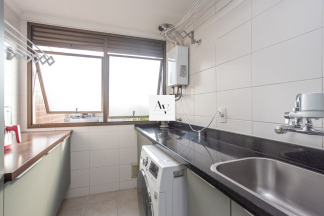 Imagem Apartamento com 3 Quartos à Venda, 125 m² em Menino Deus - Porto Alegre Imagem Apartamento com 3 Quartos à Venda, 125 m² em Menino Deus - Porto Alegre