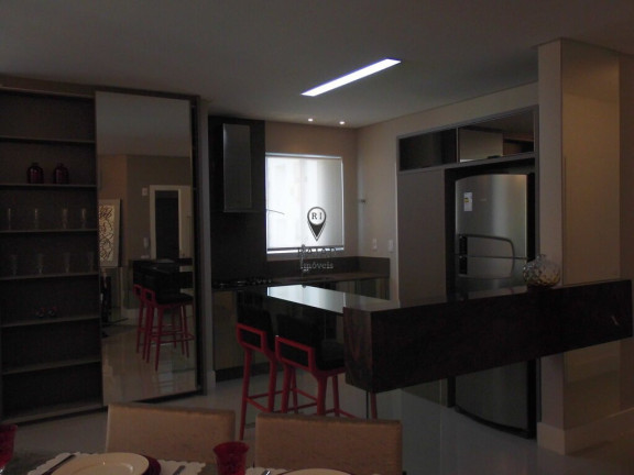 Imagem Apartamento com 3 Quartos à Venda,  em Centro - Balneário Camboriú