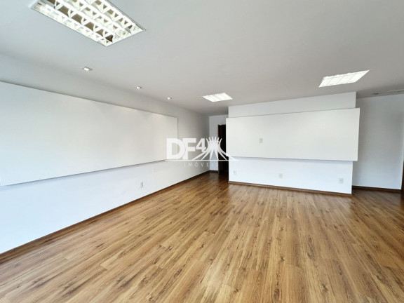 Imagem Sala Comercial para Alugar, 293 m² em Asa Norte - Brasília Imagem Sala Comercial para Alugar, 293 m² em Asa Norte - Brasília
