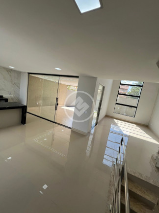 Imagem Sobrado com 4 Quartos à Venda, 250 m² em Setor Gentil Meireles - Goiânia Imagem Sobrado com 4 Quartos à Venda, 250 m² em Setor Gentil Meireles - Goiânia
