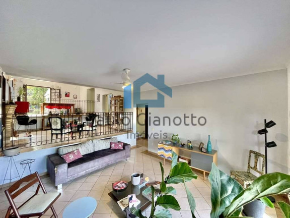 Imagem Casa de Condomínio com 4 Quartos à Venda, 380 m² em Residencial Euroville - Carapicuíba Imagem Casa de Condomínio com 4 Quartos à Venda, 380 m² em Residencial Euroville - Carapicuíba