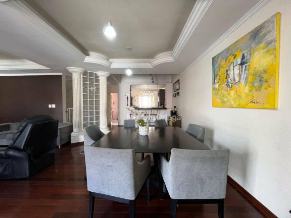 Imagem Casa com 3 Quartos à Venda, 310 m² em Wanel Ville - Sorocaba Imagem Casa com 3 Quartos à Venda, 310 m² em Wanel Ville - Sorocaba