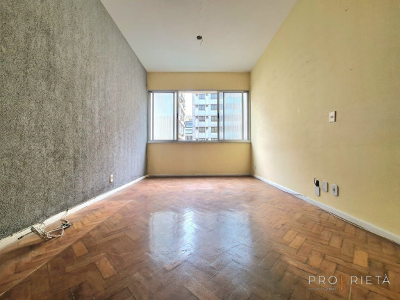 Apartamento com 2 Quartos à Venda, 70 m² em Copacabana - Rio De Janeiro
