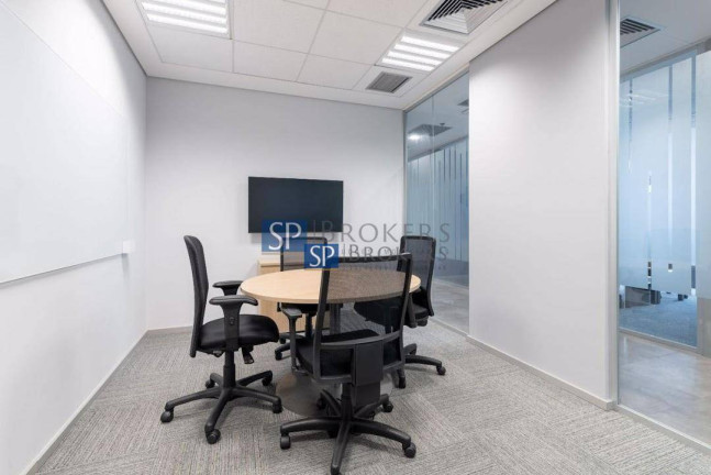 Imagem Sala Comercial à Venda ou Locação, 1.335 m² em Itaim Bibi - São Paulo Imagem Sala Comercial à Venda ou Locação, 1.335 m² em Itaim Bibi - São Paulo
