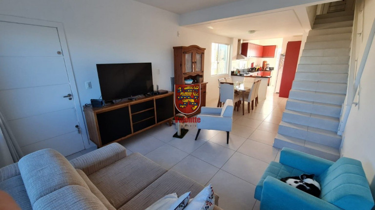 Imagem Casa com 3 Quartos à Venda, 450 m² Imagem Casa com 3 Quartos à Venda, 450 m²
