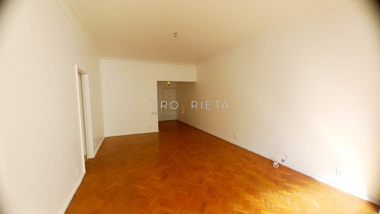 Imagem Apartamento com 3 Quartos à Venda, 130 m² em Copacabana - Rio De Janeiro