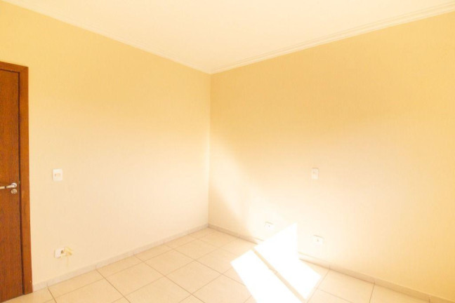 Imagem Apartamento com 2 Quartos para Alugar, 75 m² em Eucaliptos - Fazenda Rio Grande Imagem Apartamento com 2 Quartos para Alugar, 75 m² em Eucaliptos - Fazenda Rio Grande