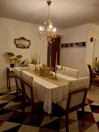 Imagem Imóvel com 3 Quartos à Venda, 128 m² em Icaraí - Niterói Imagem Imóvel com 3 Quartos à Venda, 128 m² em Icaraí - Niterói