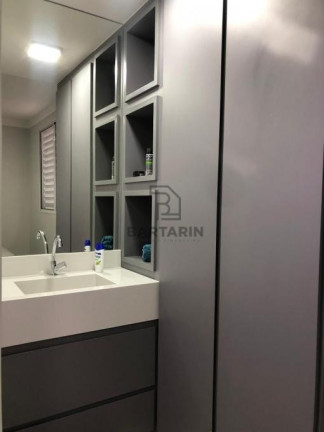Apartamento com 2 Quartos à Venda, 54 m² em Vila Candinha - Araras
