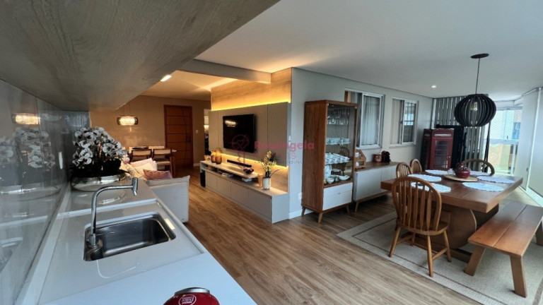 Imagem Apartamento com 3 Quartos à Venda, 110 m² em Itapuã - Vila Velha Imagem Apartamento com 3 Quartos à Venda, 110 m² em Itapuã - Vila Velha