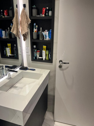 Imagem Apartamento com 2 Quartos à Venda, 72 m² em Pinheiros - São Paulo Imagem Apartamento com 2 Quartos à Venda, 72 m² em Pinheiros - São Paulo