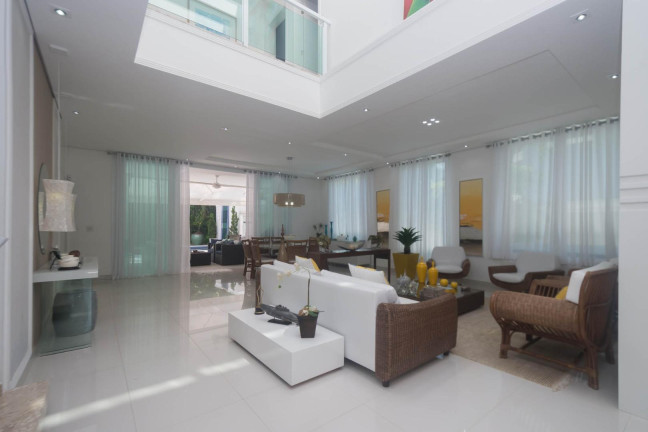 Imagem Imóvel com 7 Quartos à Venda, em Riviera - Bertioga Imagem Imóvel com 7 Quartos à Venda, em Riviera - Bertioga