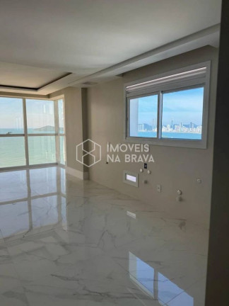 Imagem Cobertura com 4 Quartos à Venda, 301 m² em Pioneiros - Balneário Camboriú