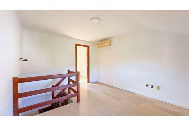 Imagem Casa de Condomínio com 3 Quartos à Venda, 95 m² em Vila Conceição - Porto Alegre Imagem Casa de Condomínio com 3 Quartos à Venda, 95 m² em Vila Conceição - Porto Alegre