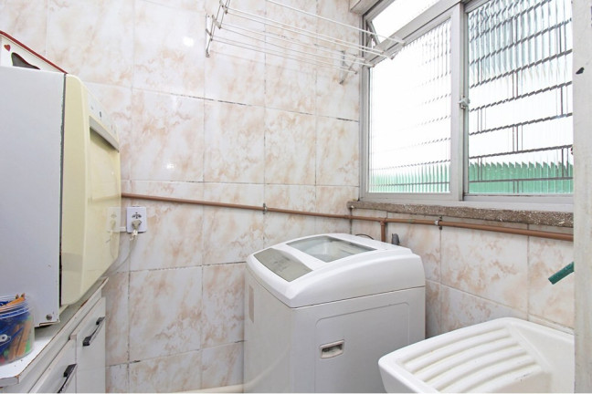 Imagem Apartamento com 2 Quartos à Venda, 60 m² em Nonoai - Porto Alegre Imagem Apartamento com 2 Quartos à Venda, 60 m² em Nonoai - Porto Alegre