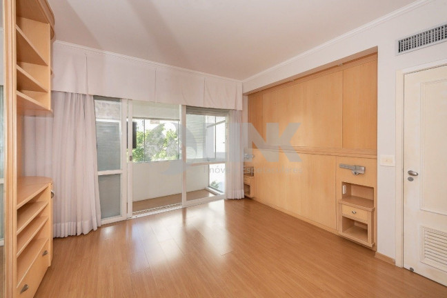 Imagem Apartamento com 4 Quartos à Venda, 283 m² em Moinhos De Vento - Porto Alegre