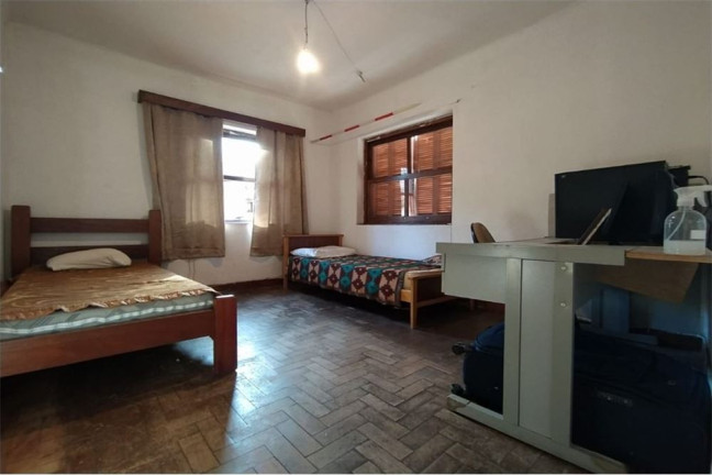 Imagem Casa com 4 Quartos à Venda, em Campos Do Jordão - Campos Do Jordão Imagem Casa com 4 Quartos à Venda, em Campos Do Jordão - Campos Do Jordão