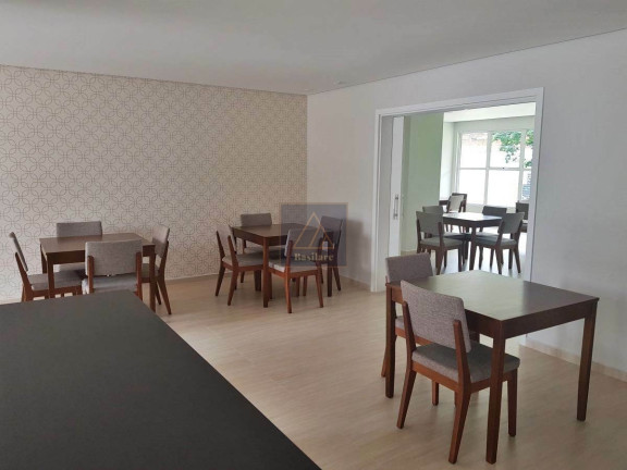 Imagem Apartamento com 3 Quartos à Venda, 77 m² em Mercês - Curitiba