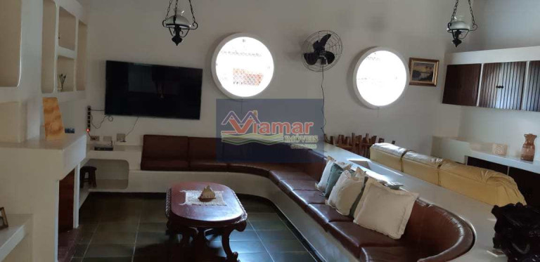 Imagem Casa com 3 Quartos à Venda, 280 m² em Enseada - Guarujá Imagem Casa com 3 Quartos à Venda, 280 m² em Enseada - Guarujá
