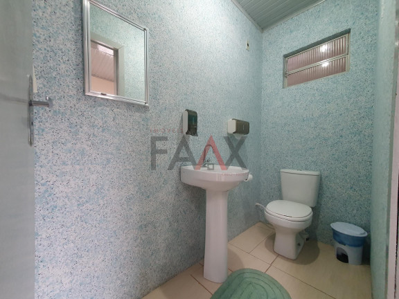 Imagem Casa com 4 Quartos à Venda, 690 m² em Centro - Guarapuava Imagem Casa com 4 Quartos à Venda, 690 m² em Centro - Guarapuava