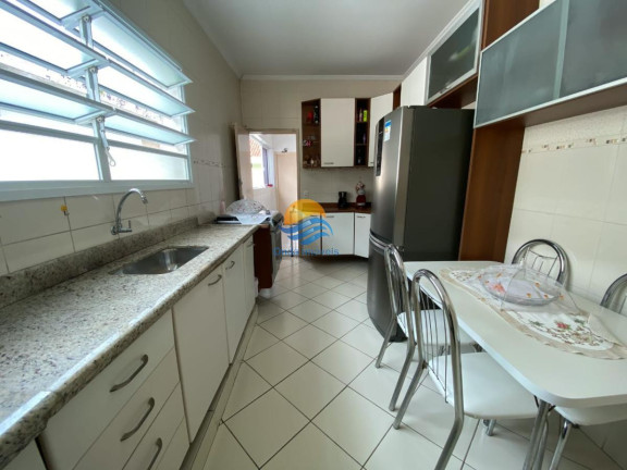 Imagem Casa com 3 Quartos à Venda, 171 m² em Marapé - Santos