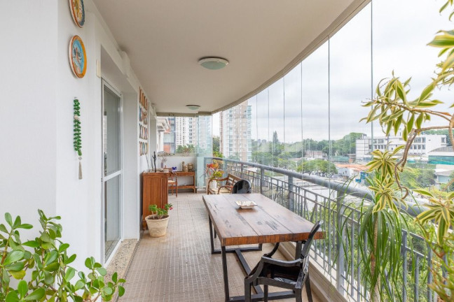 Imagem Apartamento com 3 Quartos à Venda, 257 m² em Moema - São Paulo Imagem Apartamento com 3 Quartos à Venda, 257 m² em Moema - São Paulo