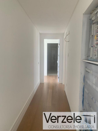 Imagem Apartamento com 4 Quartos à Venda, 230 m² em Centro - Balneário Camboriú Imagem Apartamento com 4 Quartos à Venda, 230 m² em Centro - Balneário Camboriú