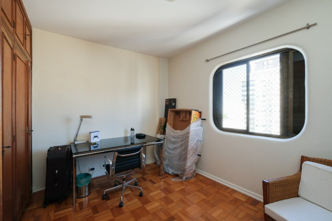 Imagem Imóvel com 4 Quartos à Venda, em Jardim Paulista - São Paulo Imagem Imóvel com 4 Quartos à Venda, em Jardim Paulista - São Paulo